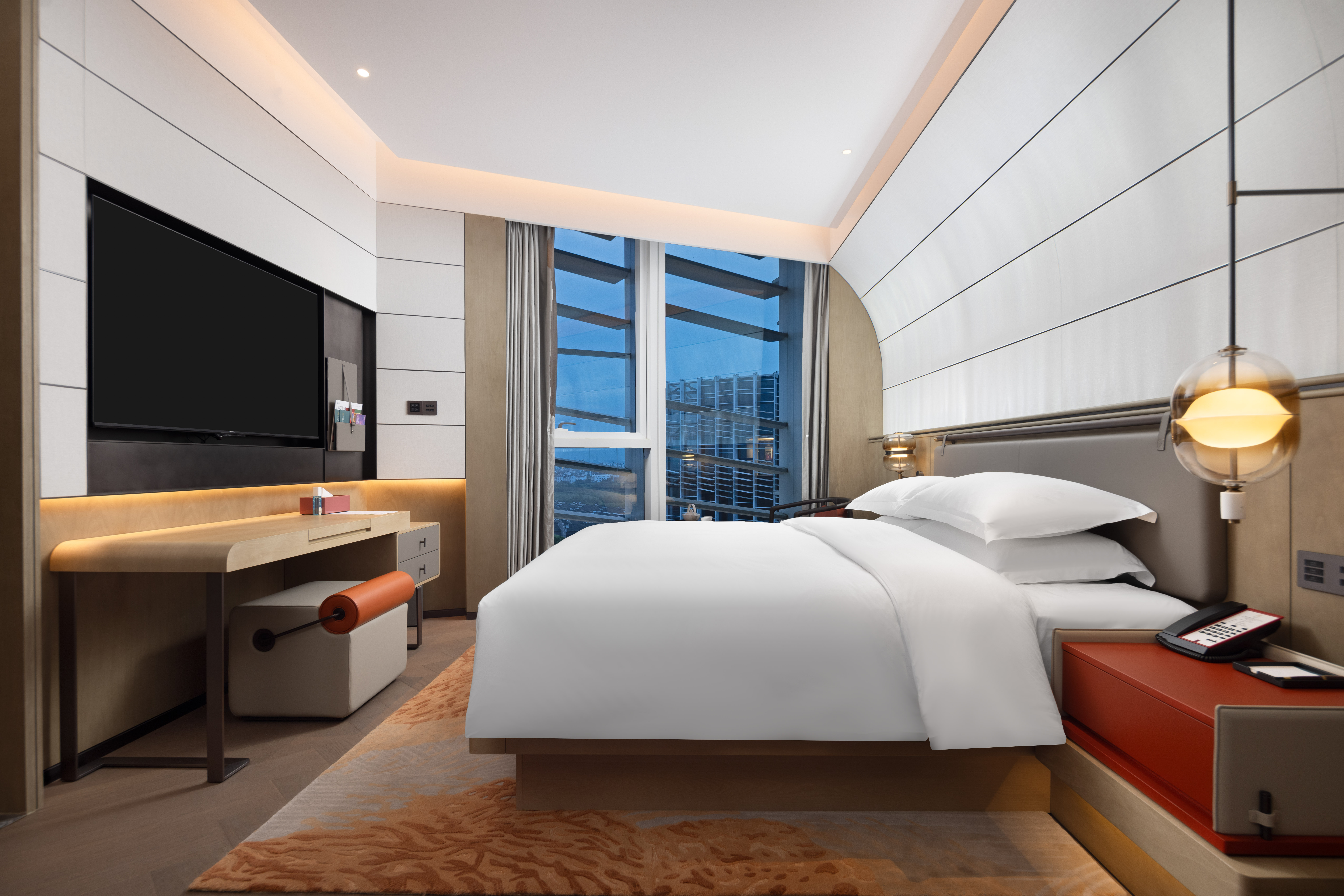 豪华景观家庭房