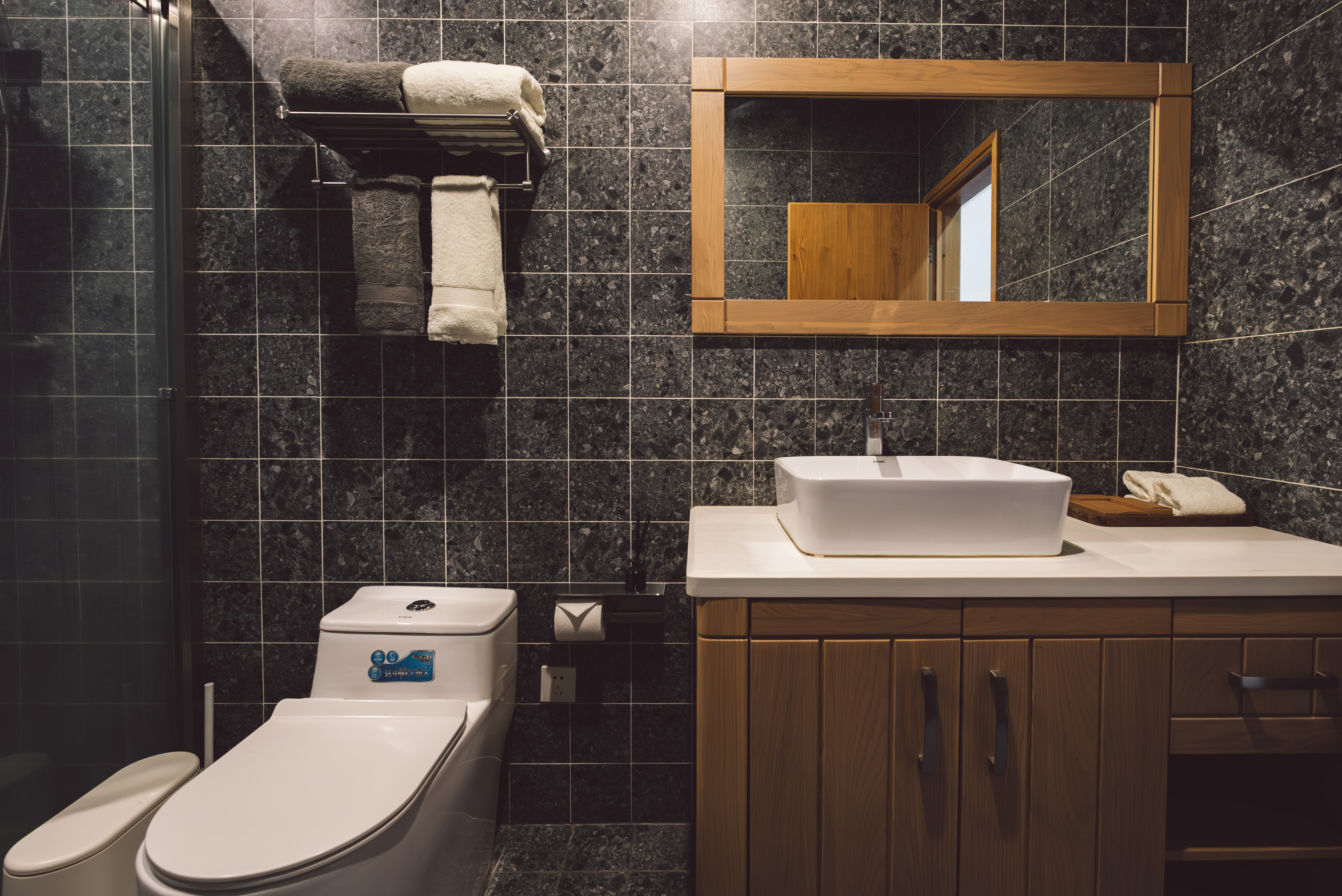 元红·榻榻米大床房