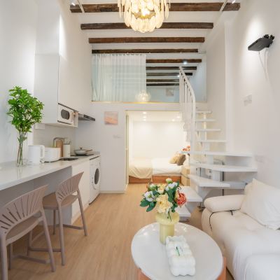 十里丨春風十里·奶油風雙層大床loft 小築民宿（陝西南路店）優惠