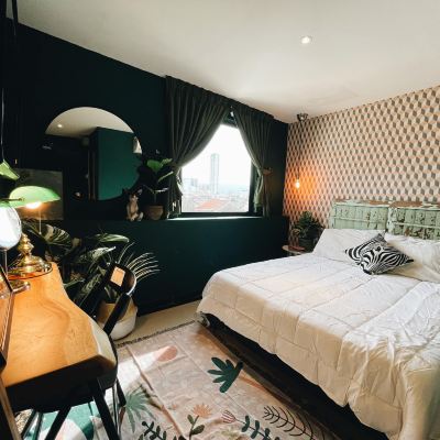 Deluxe View Kupon Hotel Chennai by Wink