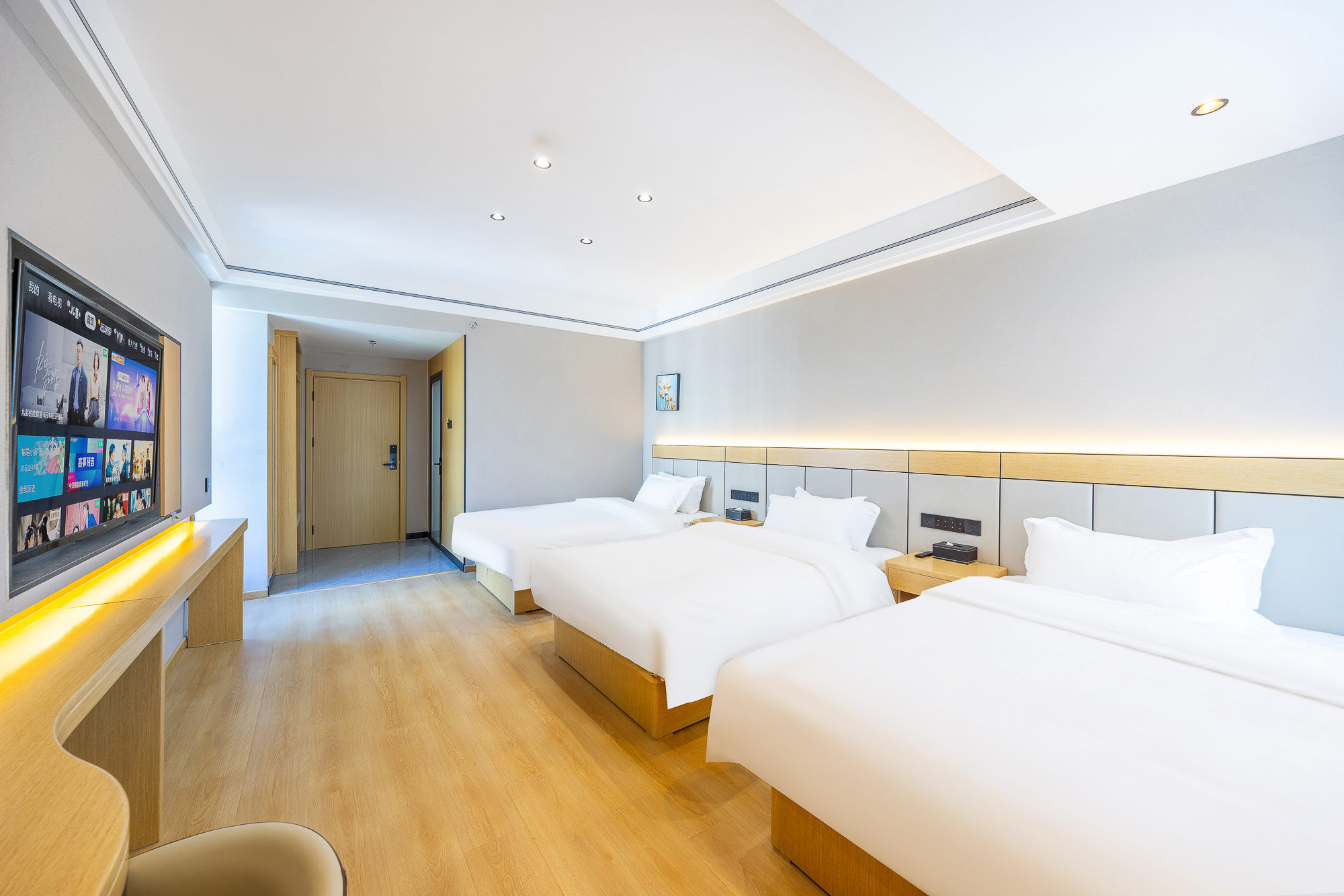 Exceptional Triple Room