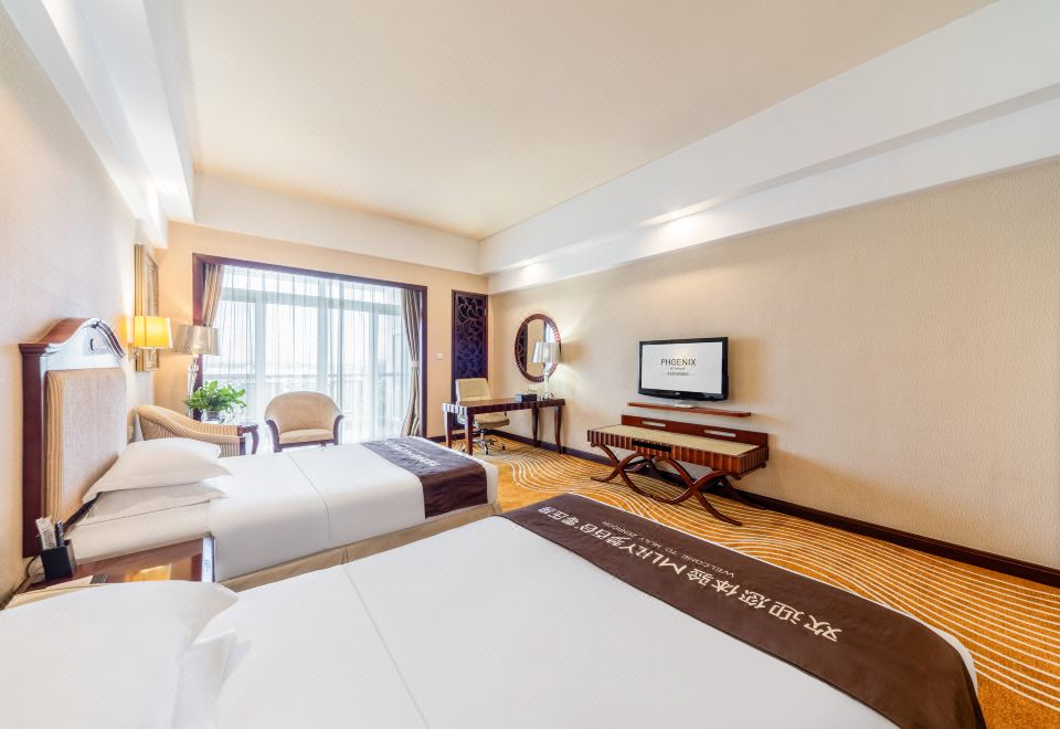 豪華湖景雙床房