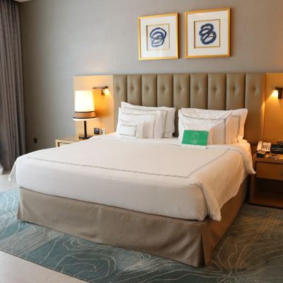 Premium Room - Complimentary Luxury Transfers To Jumeirah Beach And Mall Of Emirates Grand Cosmopolitan Hotel Promo Code