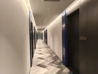 Z Ruipin Mercure Hotel (Suide Shihun Square) Hotels in Suide