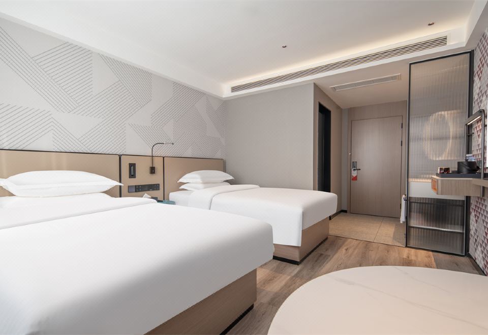 智能高級雙床房〔小度音響+智能投屏+零壓床墊〕