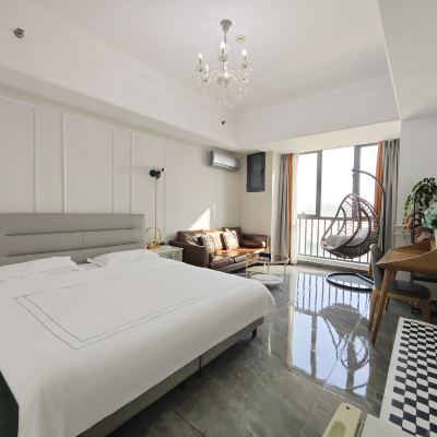 暢享影音丨巨幕投影大床房 萬敏親子主題公寓（廣州番禺萬達廣場店）優惠