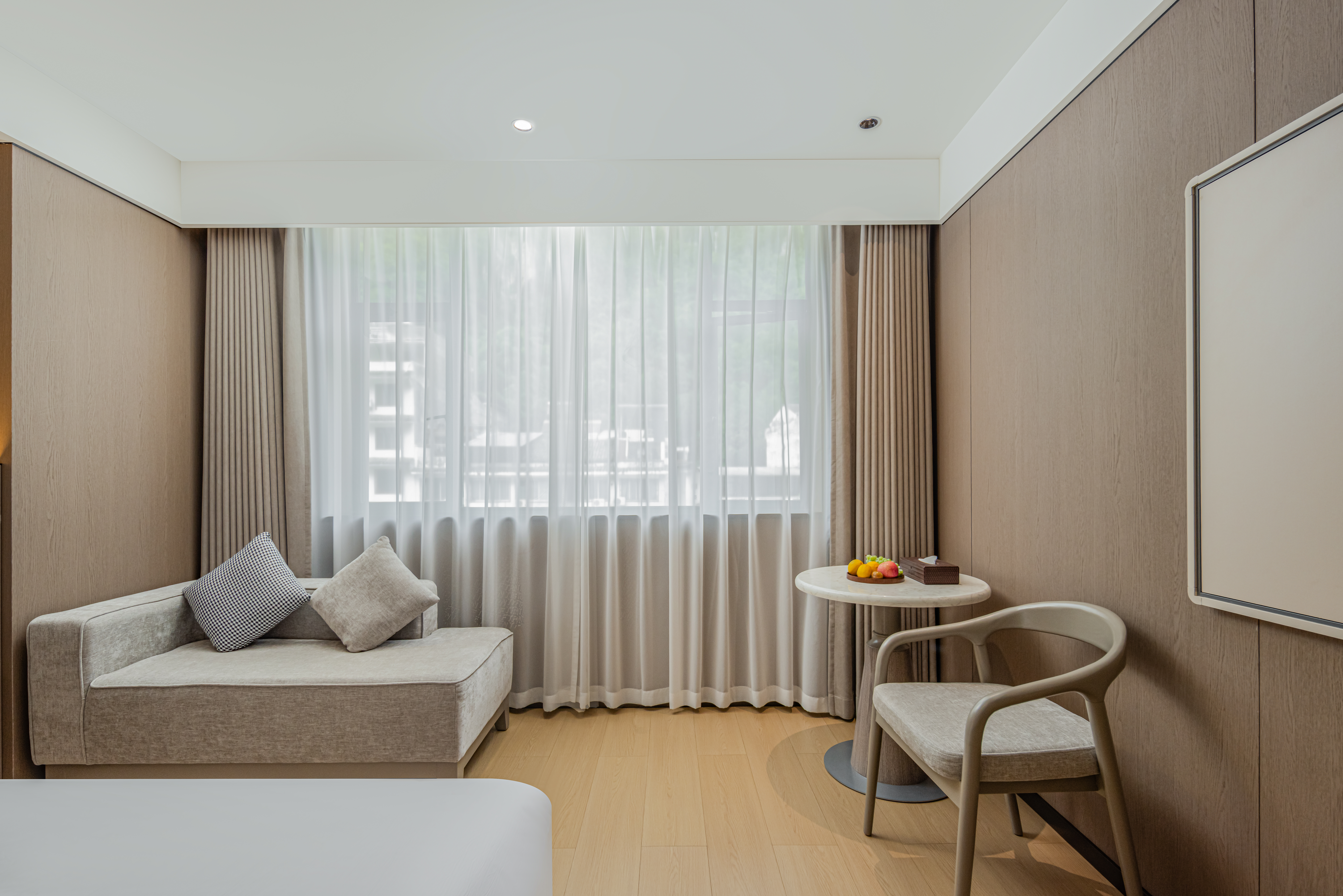 豪华街景大床房【乳胶床垫+Mini小冰箱+智能马桶】