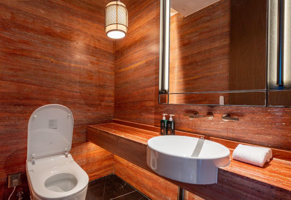 2 Double 1 Bedroom Suite Terrace Access