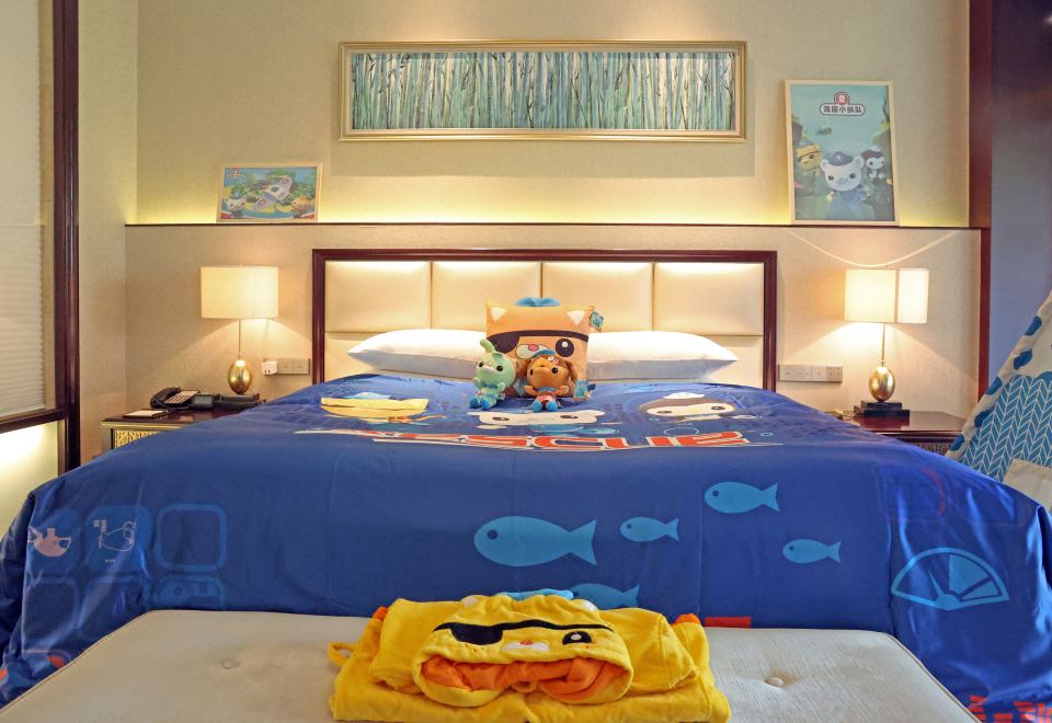 東樓-海底小縱隊親子大床房