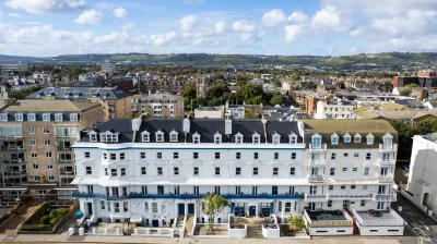 The Southcliff Hotel Отели в г. 
