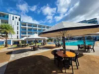 GrandBlue Resort & Beachclub