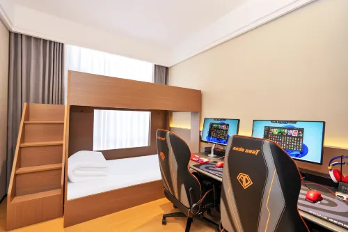 Dingcan E-Sports Hotel