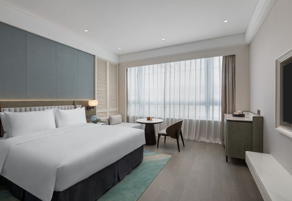 Xiamen International Seaside HotelDeluxe Queen Room