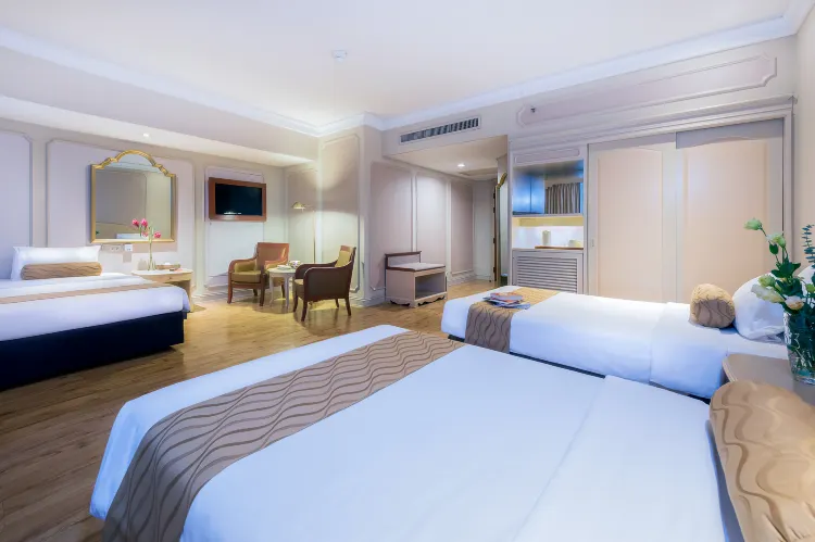 ห้องดีลักซ์สำหรับสามท่าน