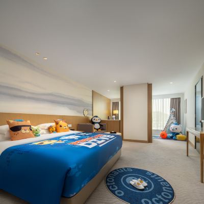 海底小縱隊親子主題高級房+超大床+城市景觀 珠海粵財皇冠假日飯店優惠