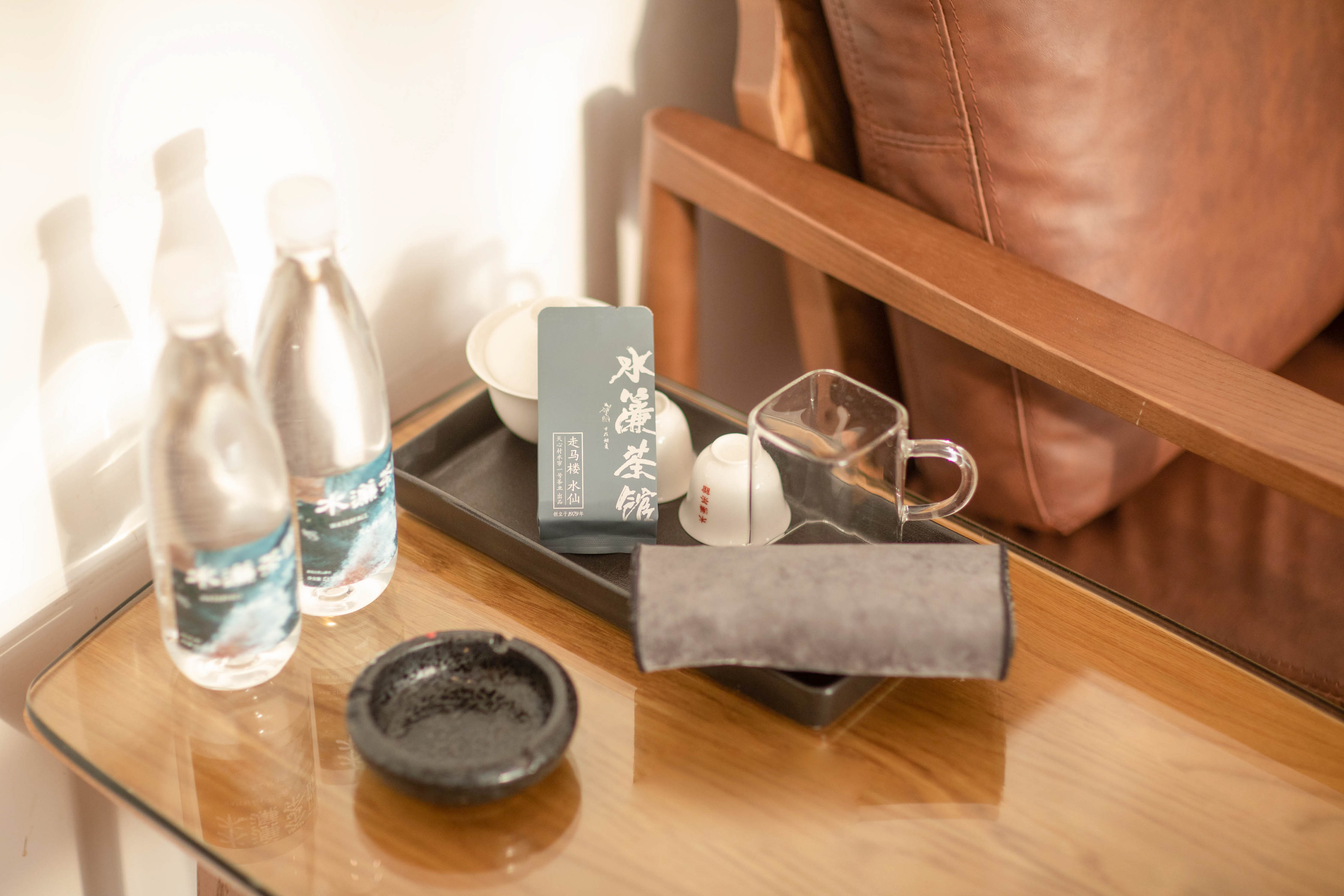 日星隐曜大床房