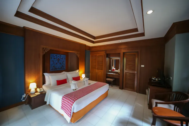 Deluxe Bungalow (Sunset Wing)