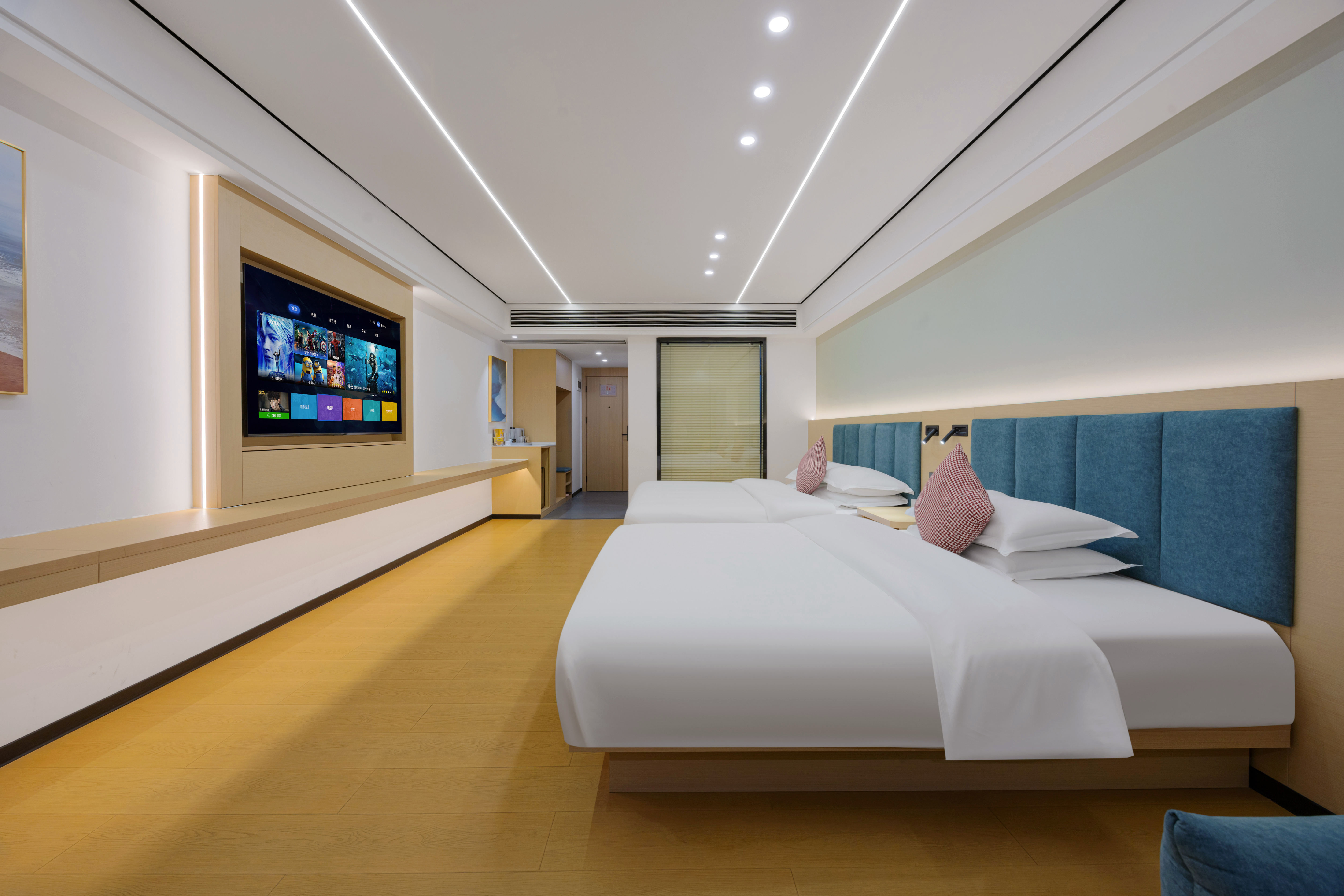 海景轻奢双床房（远眺秘境哀牢山+揽湖落日+定制静眠床品+智能马桶）