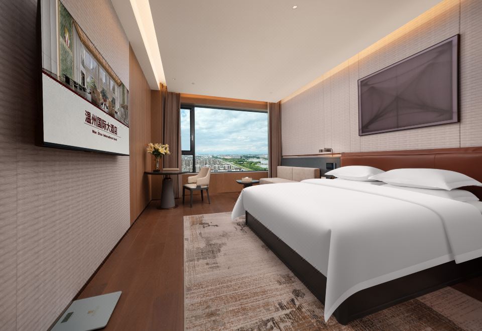 Wonderful Smart Control Double Bed Room With Derucci Mattress
