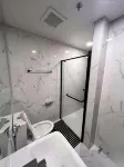 Cozy Condo Bed Space | Secure Cabinets + Wi-Fi/Parking + Full Appliances