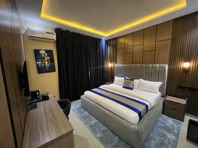 Rivona Hotel & Suites Ltd Ξενοδοχεία στην πόλη 