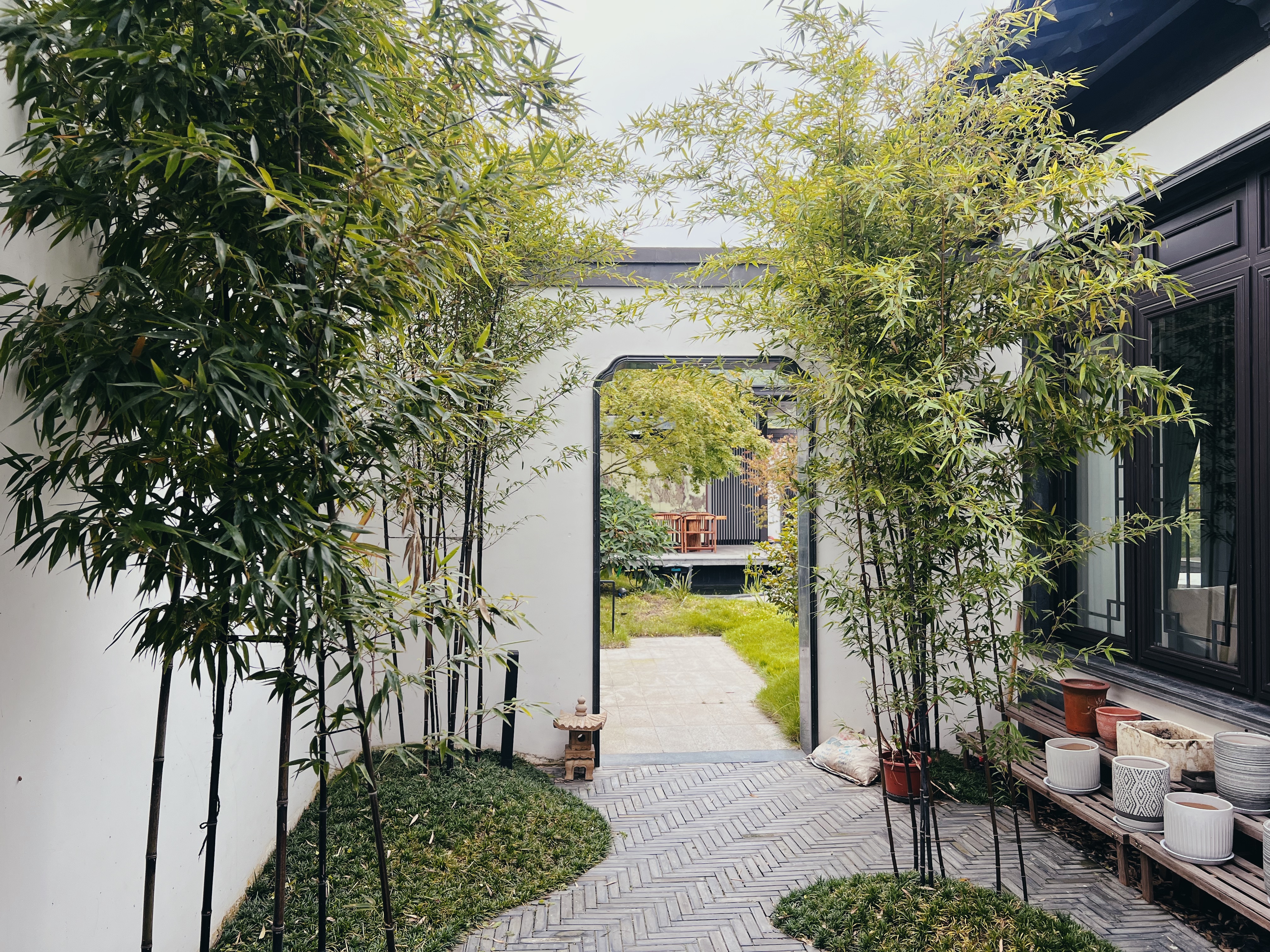 豪华四卧三衞影音花园别院