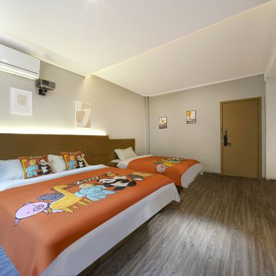 臻享影院親子房零壓床墊+公區自助洗衣機+舒適好眠 鉑瑞·餘舍飯店（成都天府國際機場店）優惠