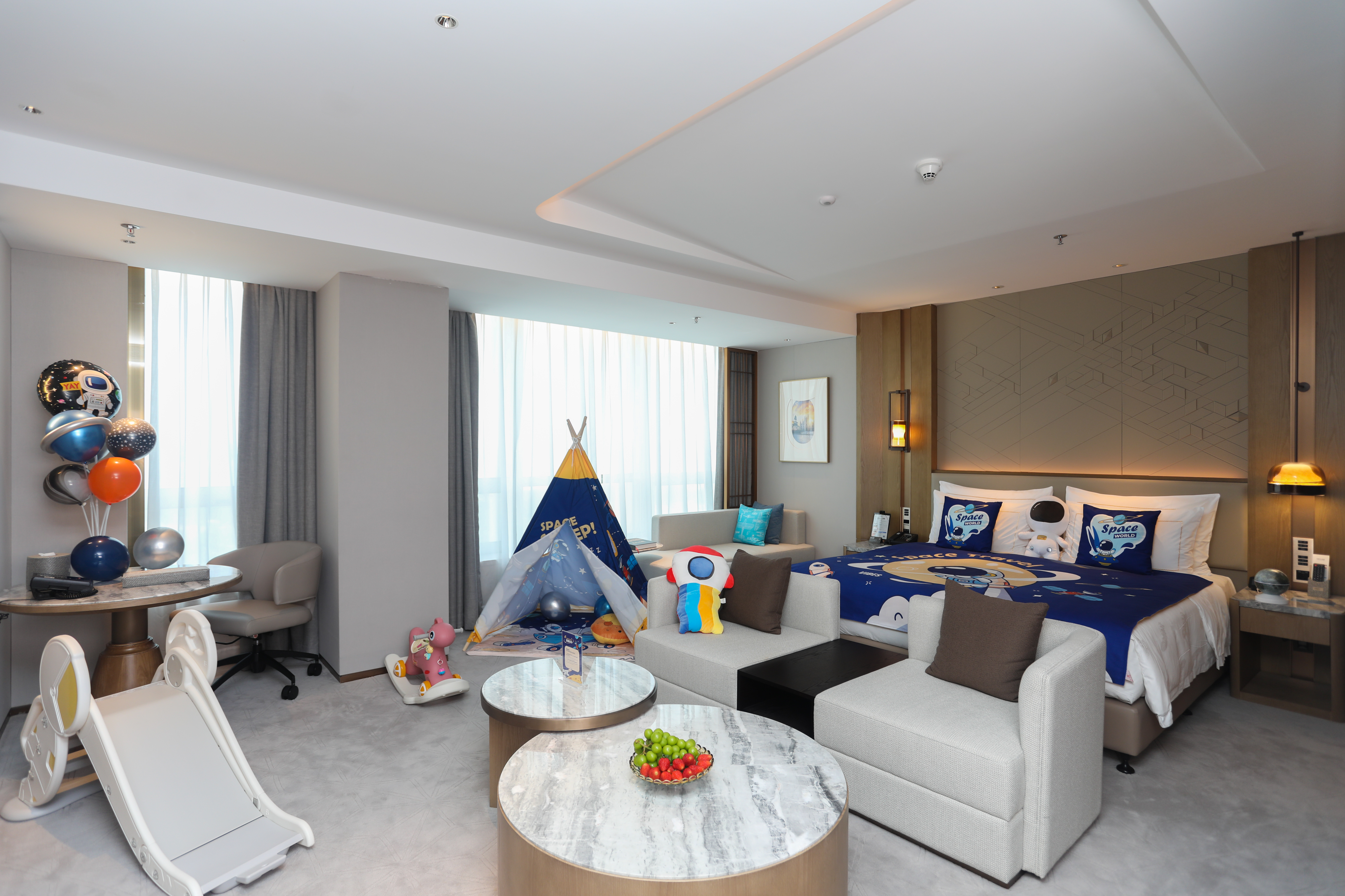 亲子主题房-行政大床