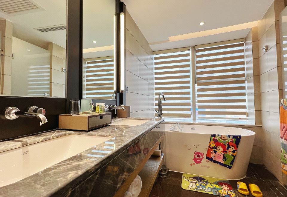 男孩主题大床房