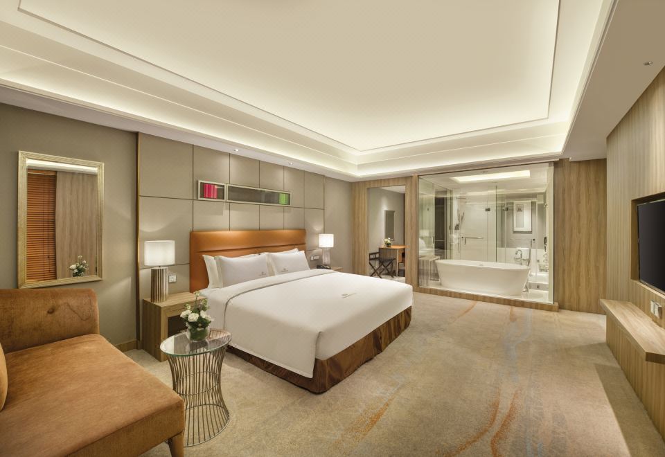 Royal Garden Hotel DongguanDeluxe Suite