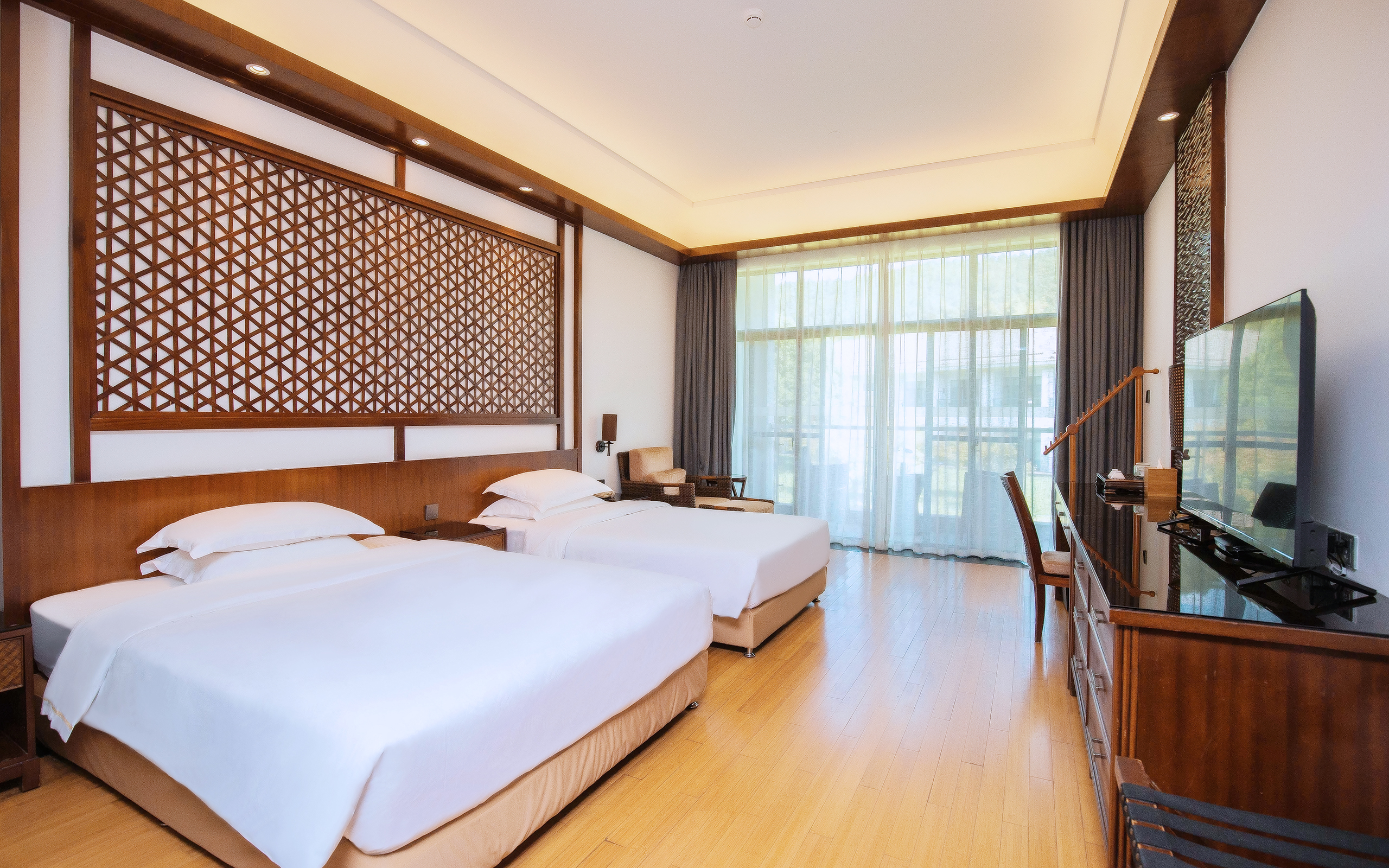 Huanxiu Resort & Spa Hotel主樓家庭房