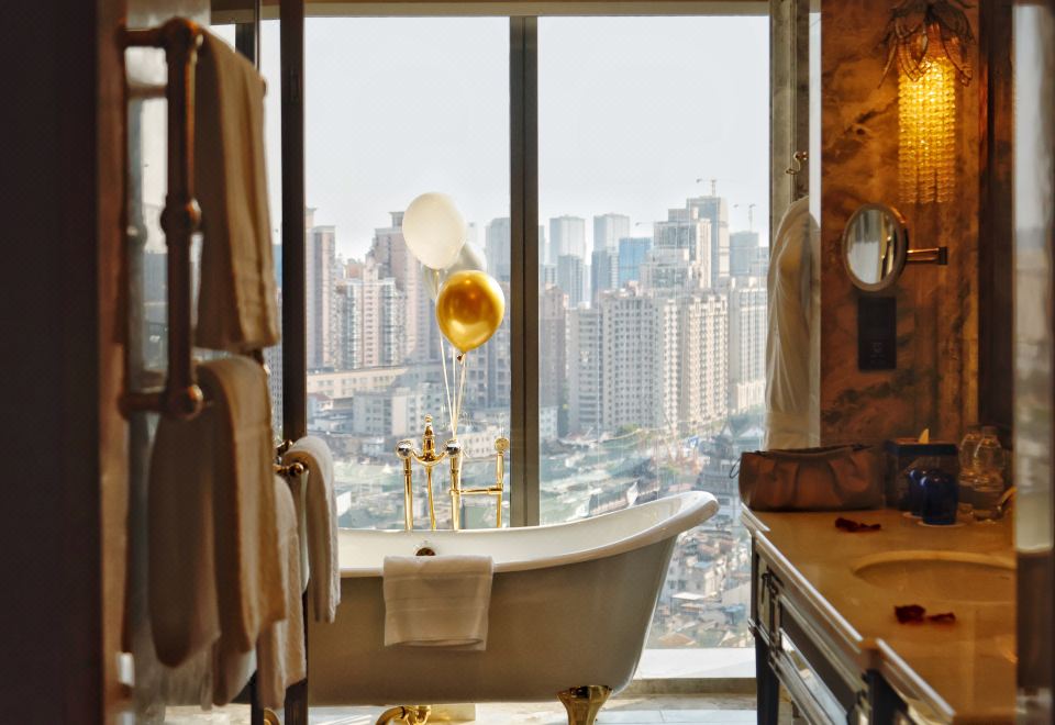 感官之浴系列主题客房（豪华外滩景观房）
