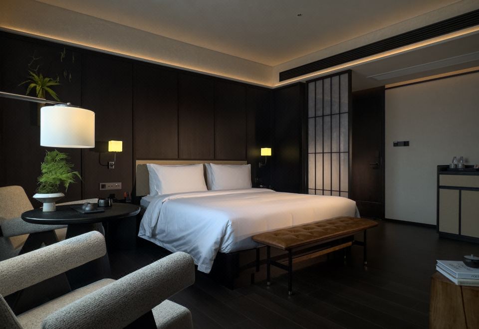 云锦·观景浴缸房