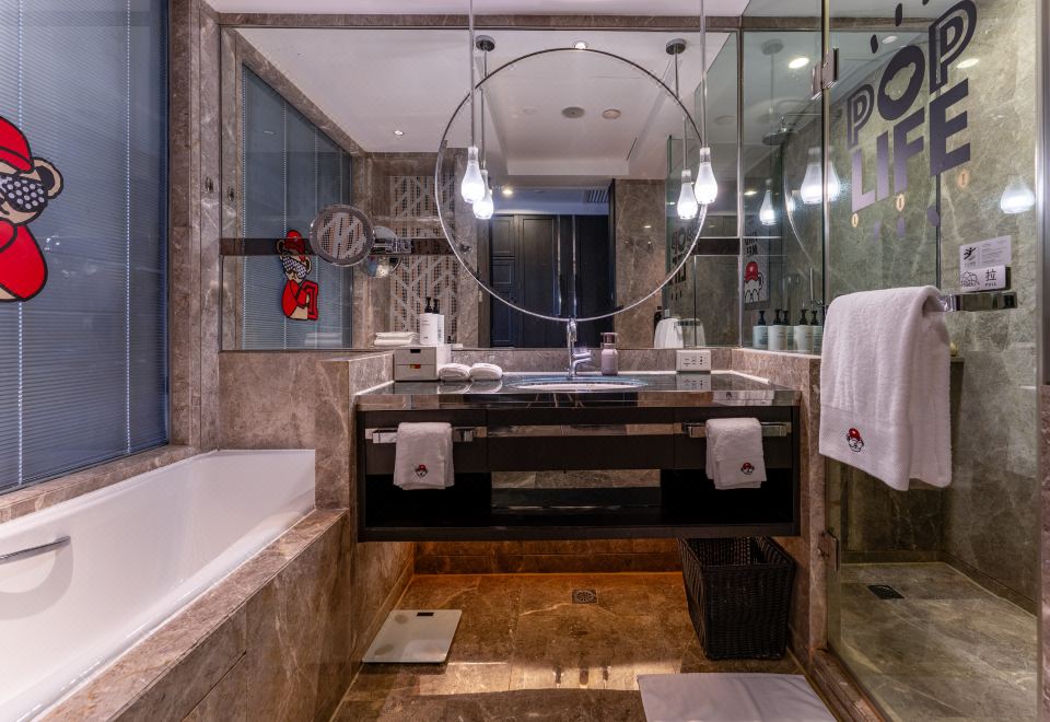 泰迪珍藏豪华湖景双床房