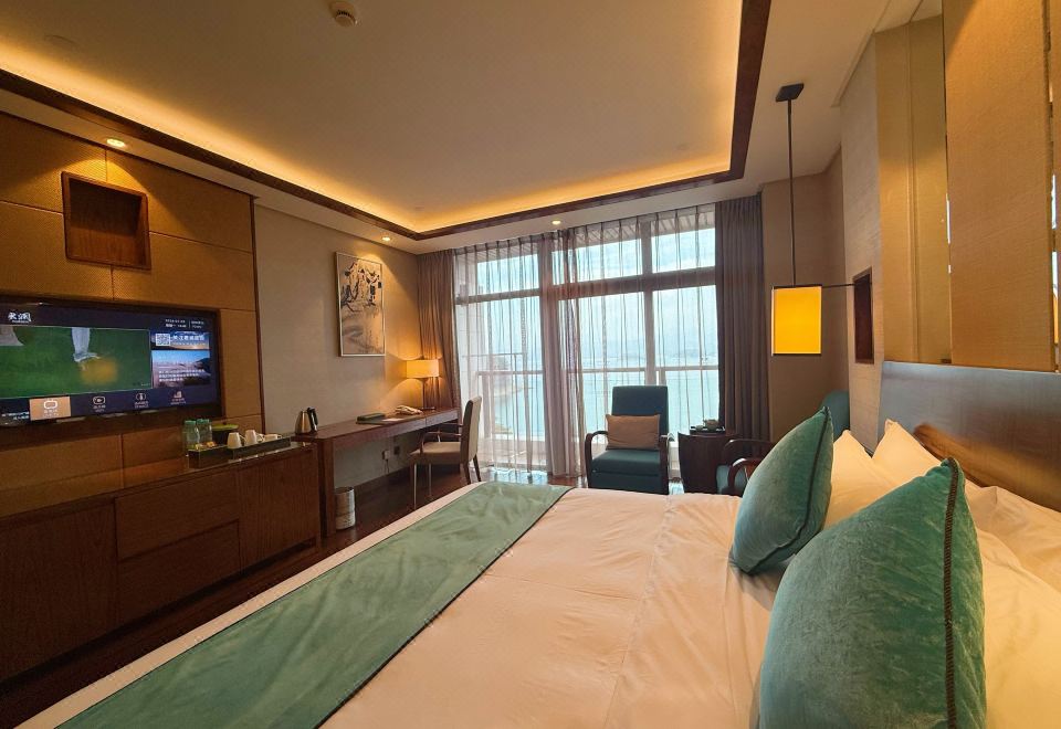 Narada Qiandao Lake ResortCentral Lake View King Room