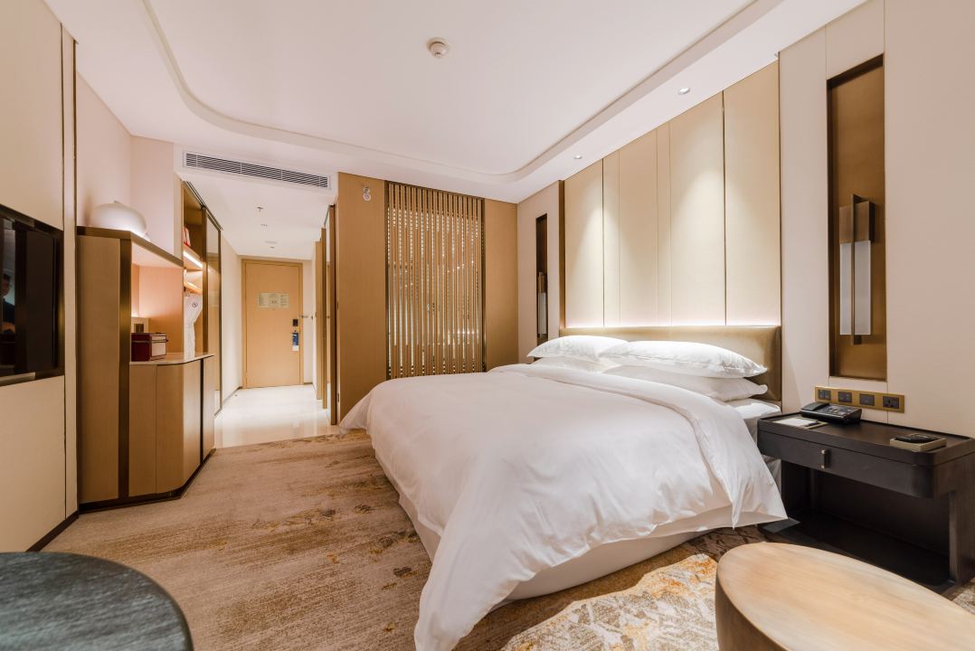 行政大床房（江河景觀）