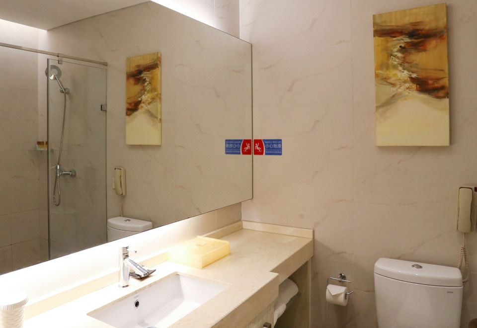 高级大床房