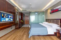 Manhattan Light Hotel
