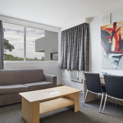 One Bedroom Apartment