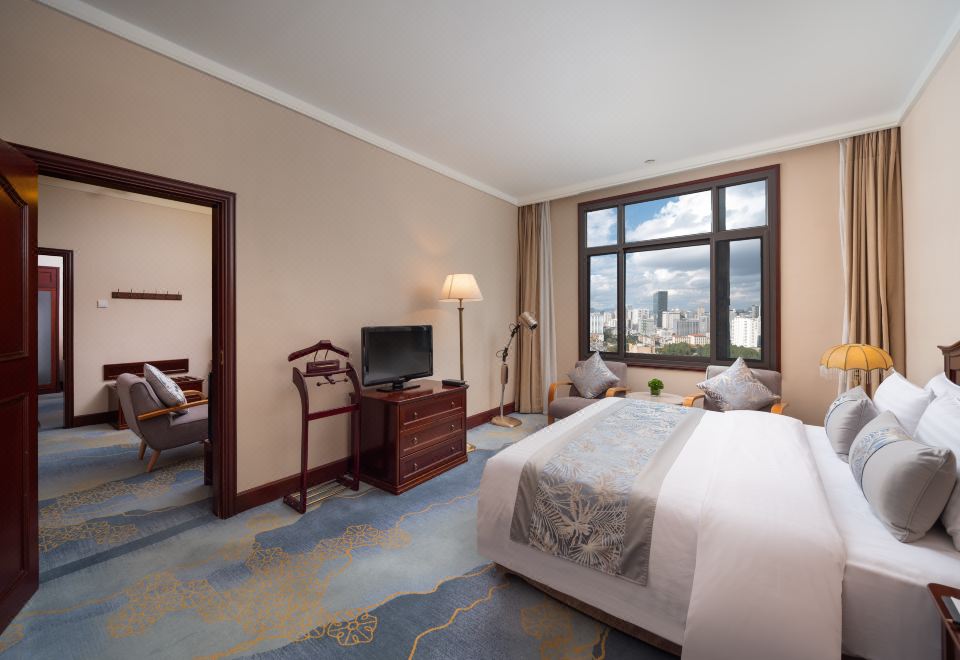 家庭套房「俯瞰市中心CBD盛景+2房1厅奢阔格局」