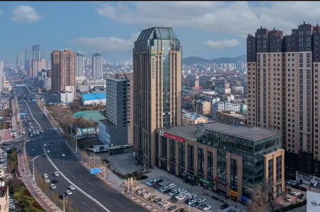 Grace Select Hotel (Yantai South Street Railway Station)