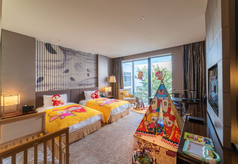 Citic Pacific Zhujiajiao Jin Jiang HotelFamily Friendly Deluxe Room (2 Beds)