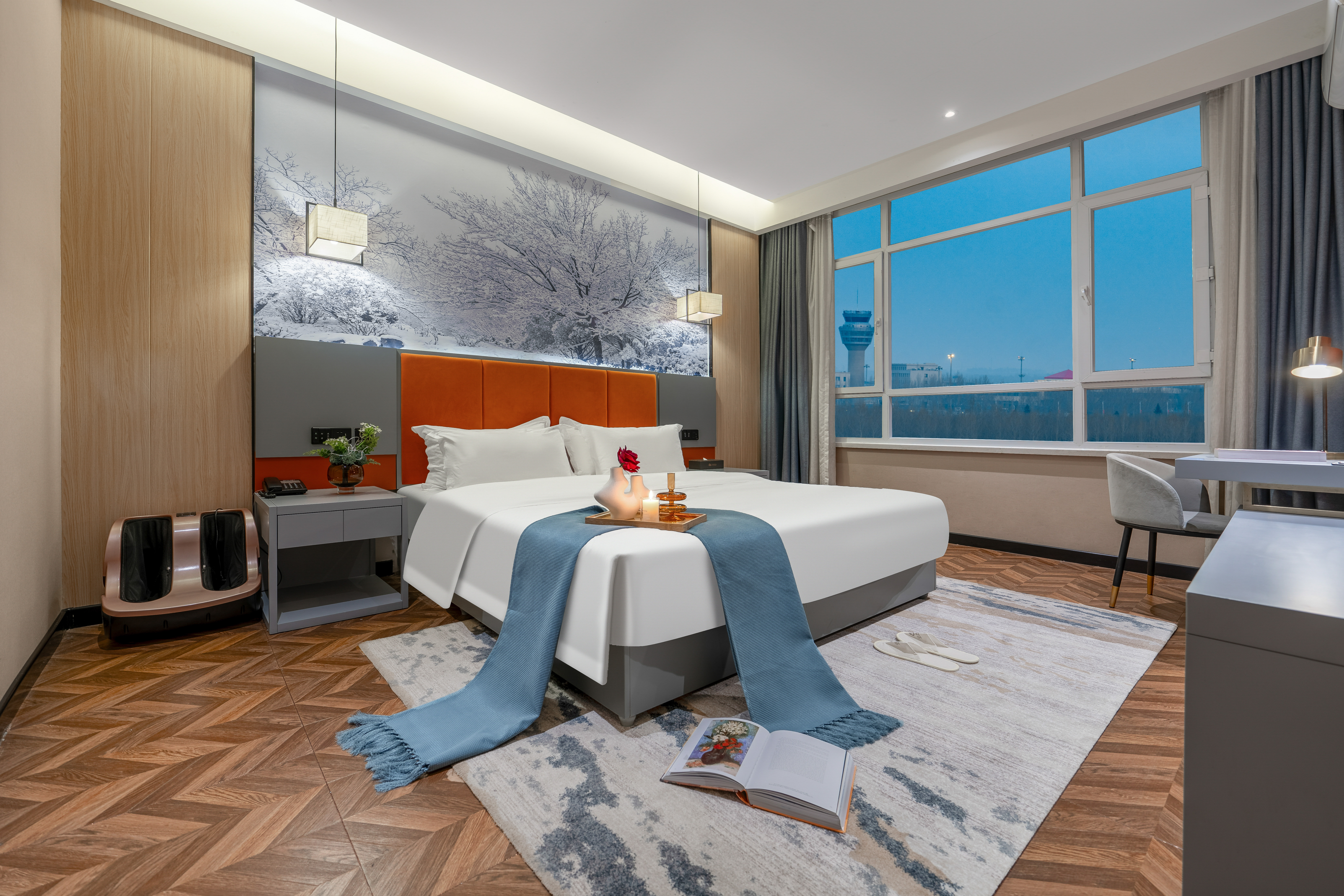 奢享豪华套房【智能马桶+0压记忆棉床+梳化床+按摩器】