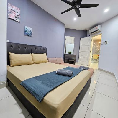 Suite Dua Bilik Tidur Standard 3 Kupon Mansion One by Sky Hive