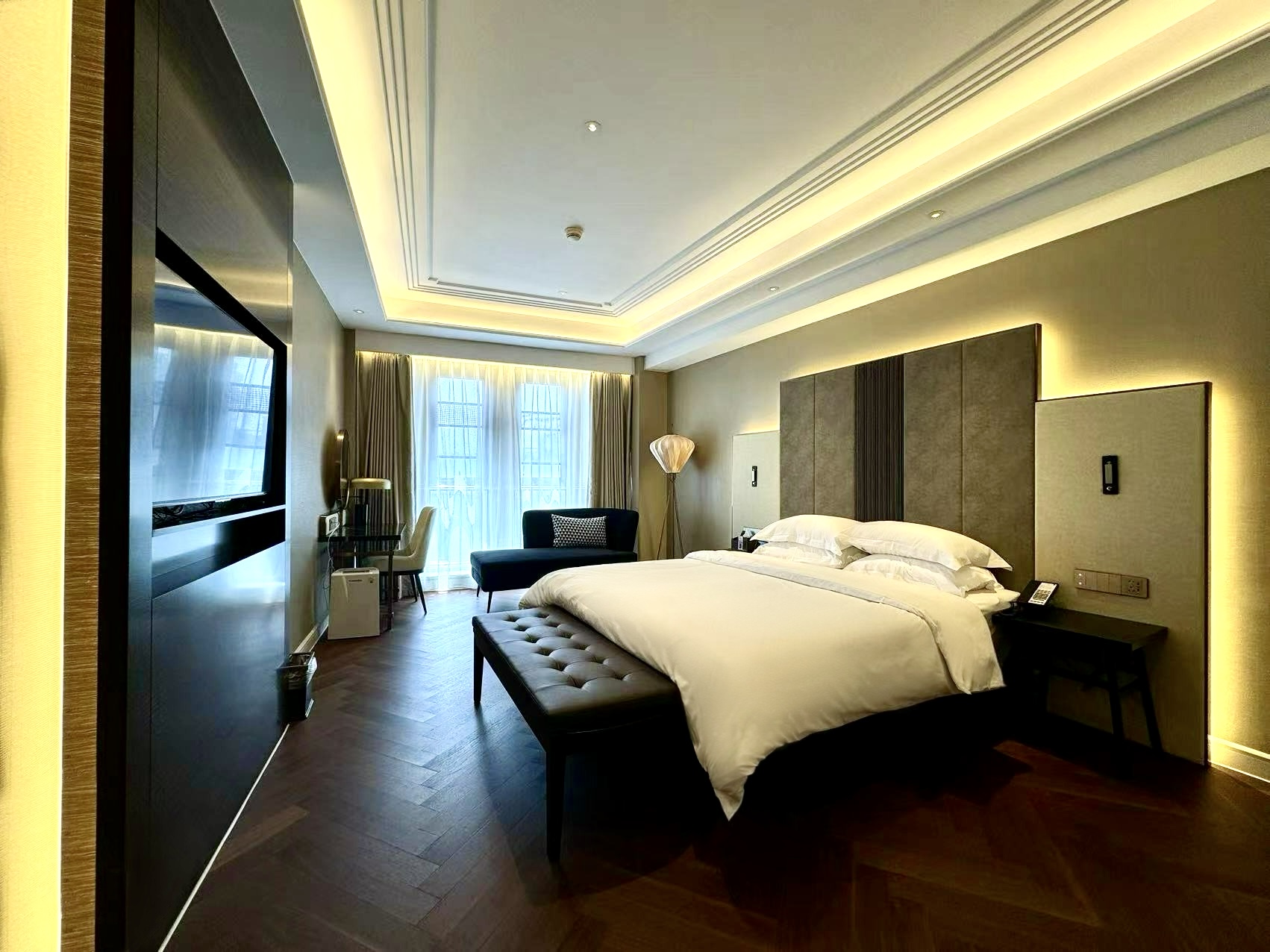 风雅大床房（智能客控+小冰箱+密码箱）