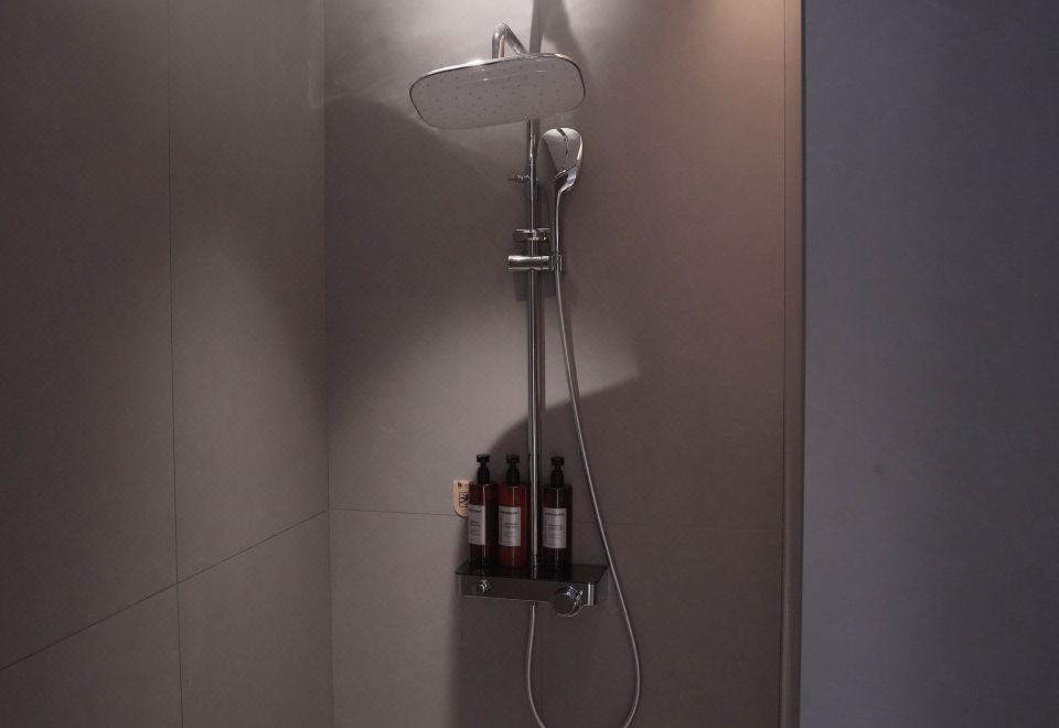 Exclusive Chess&Cards Double Bed Room With Memory Mattress And Smart Control