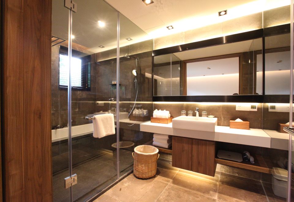 Shanshui Villa HotelBeidao 10-Bedroom Pool Villa