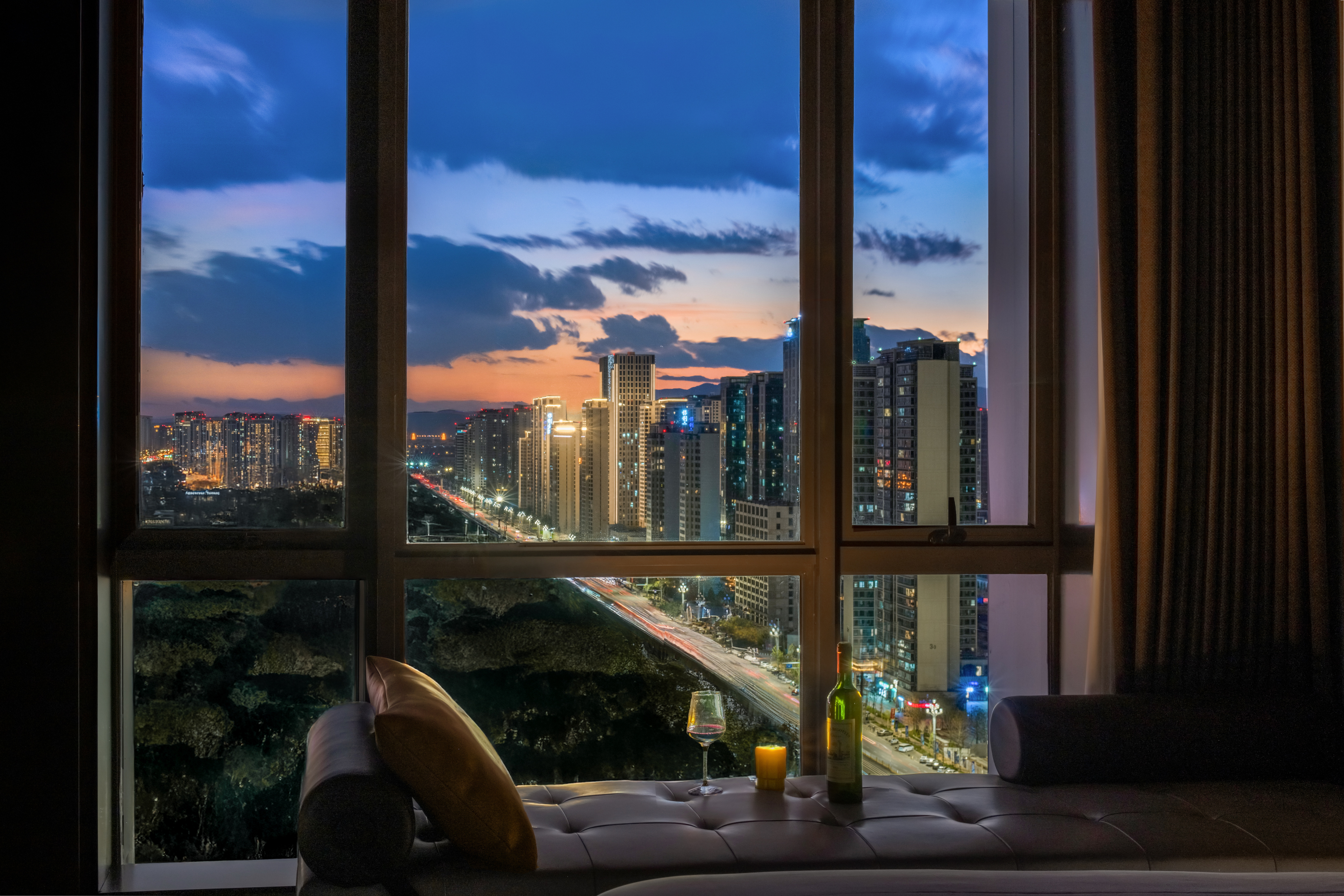 TiAmo复古式套房-浴缸[智能客控+芝华仕头等舱床垫+全套科勒衞浴]