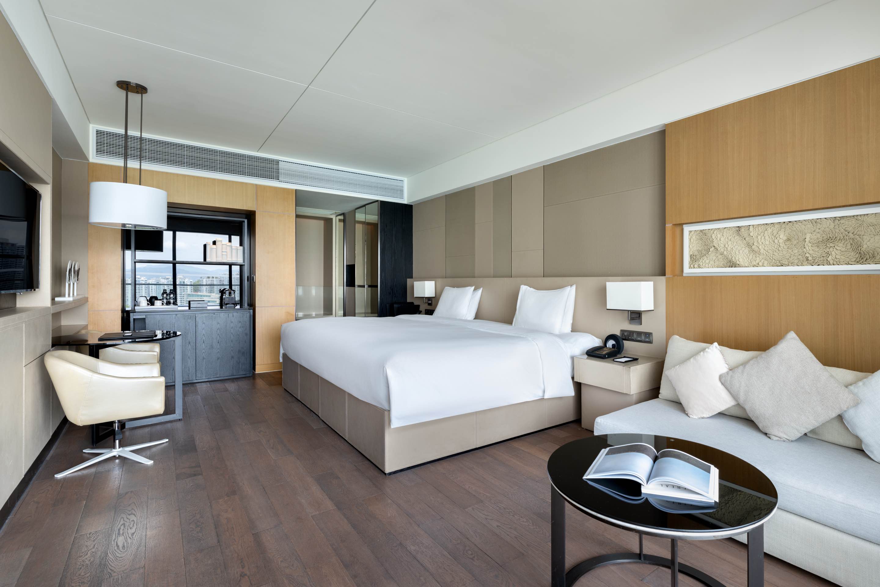 典雅格超大床海景客房-時尚ICON親子風尚【帶捲髮棒】