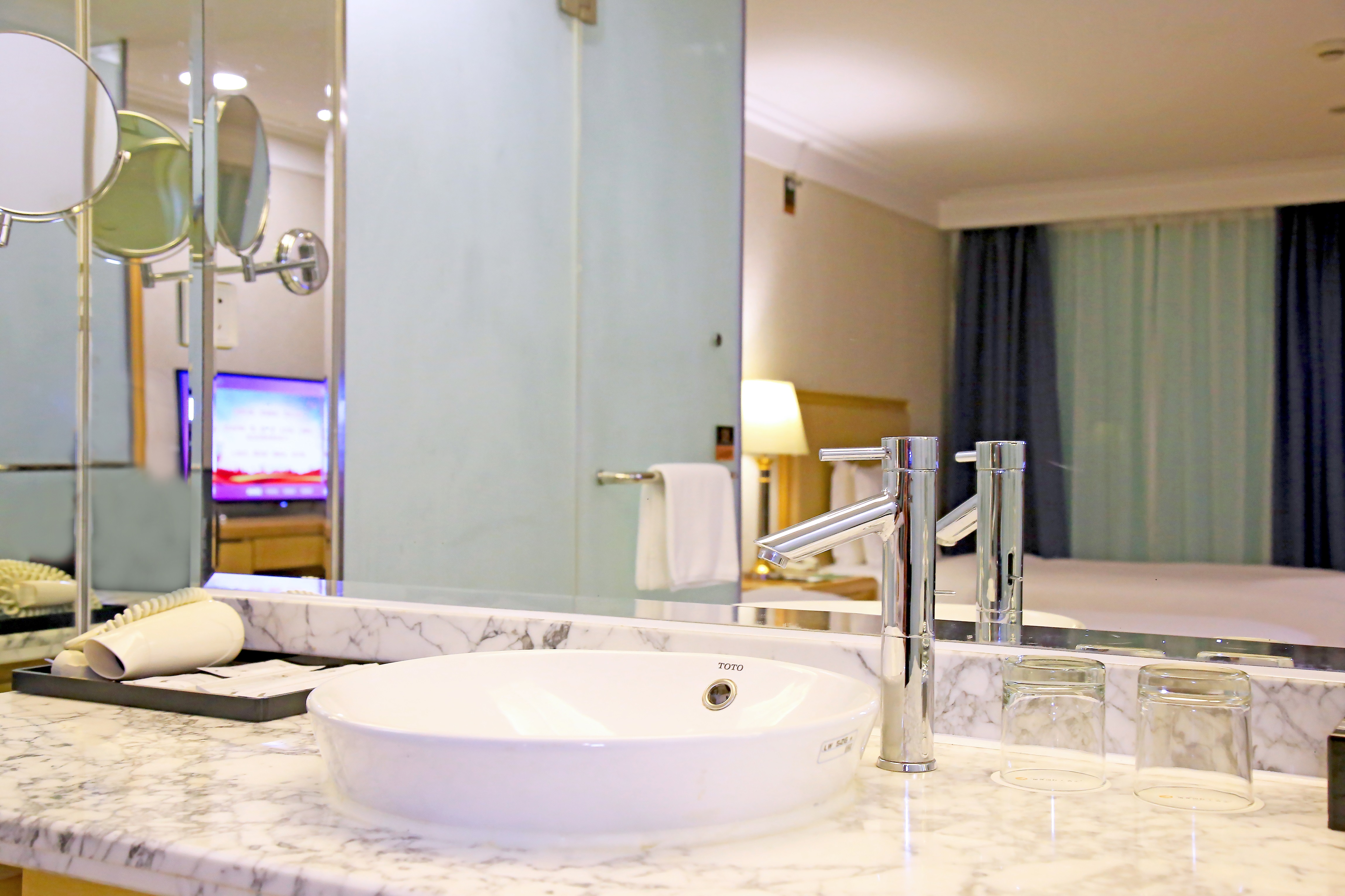 經濟雙床房-無窗